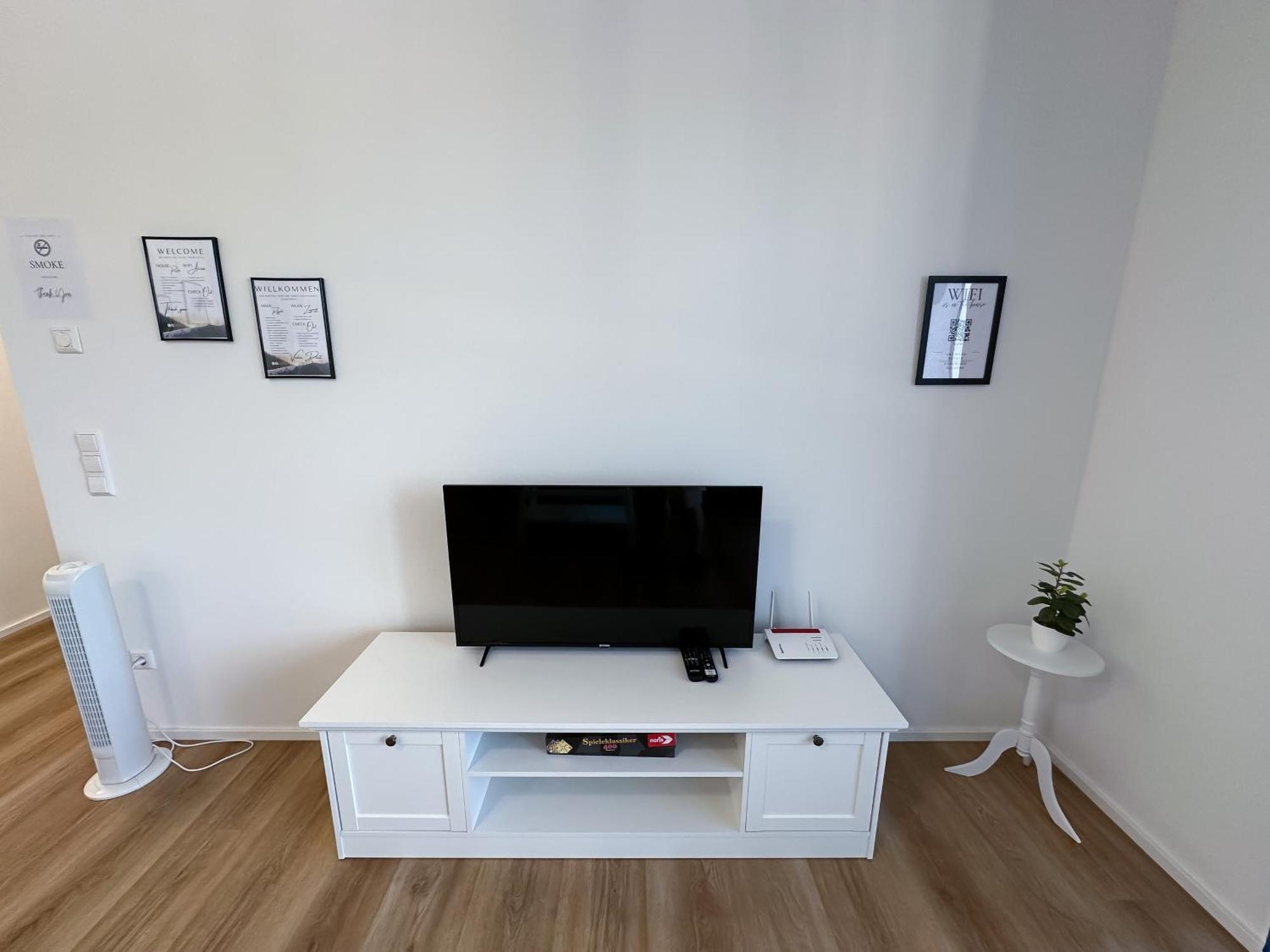 Suite4Me - Balkon I Kueche I Waschmaschine I Mainz-Kostheim Wiesbaden Exterior photo