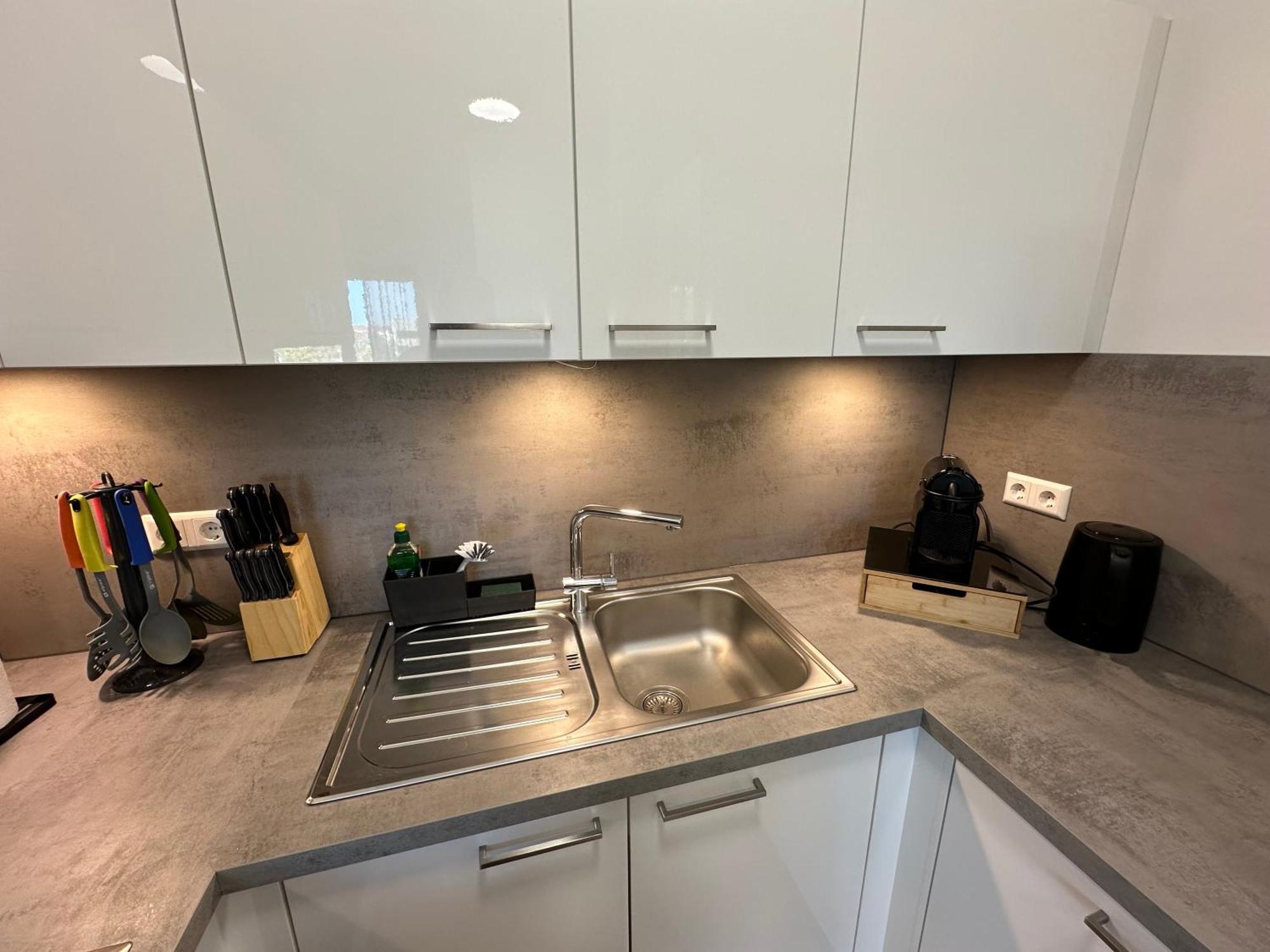 Suite4Me - Balkon I Kueche I Waschmaschine I Mainz-Kostheim Wiesbaden Exterior photo
