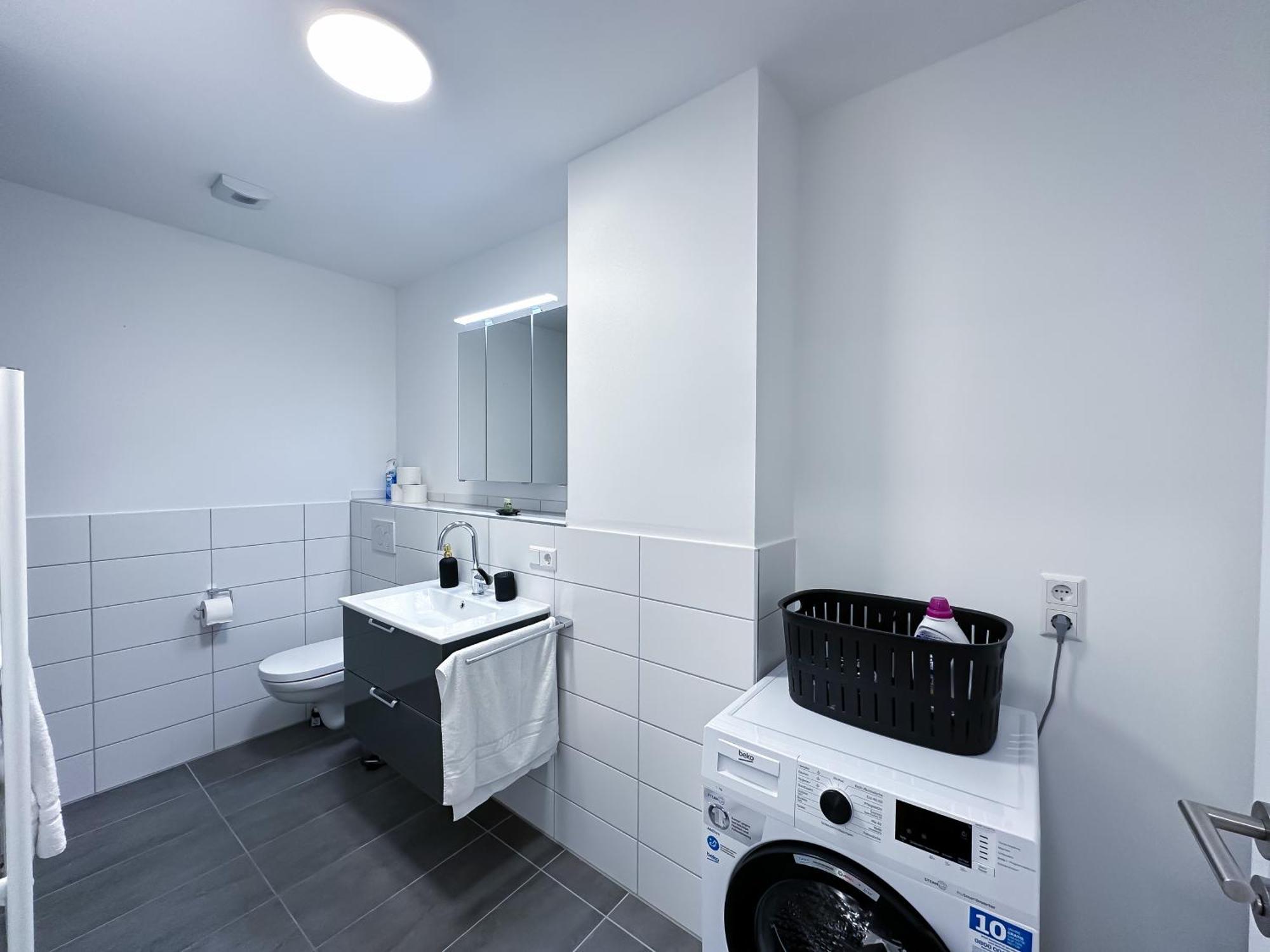 Suite4Me - Balkon I Kueche I Waschmaschine I Mainz-Kostheim Wiesbaden Exterior photo
