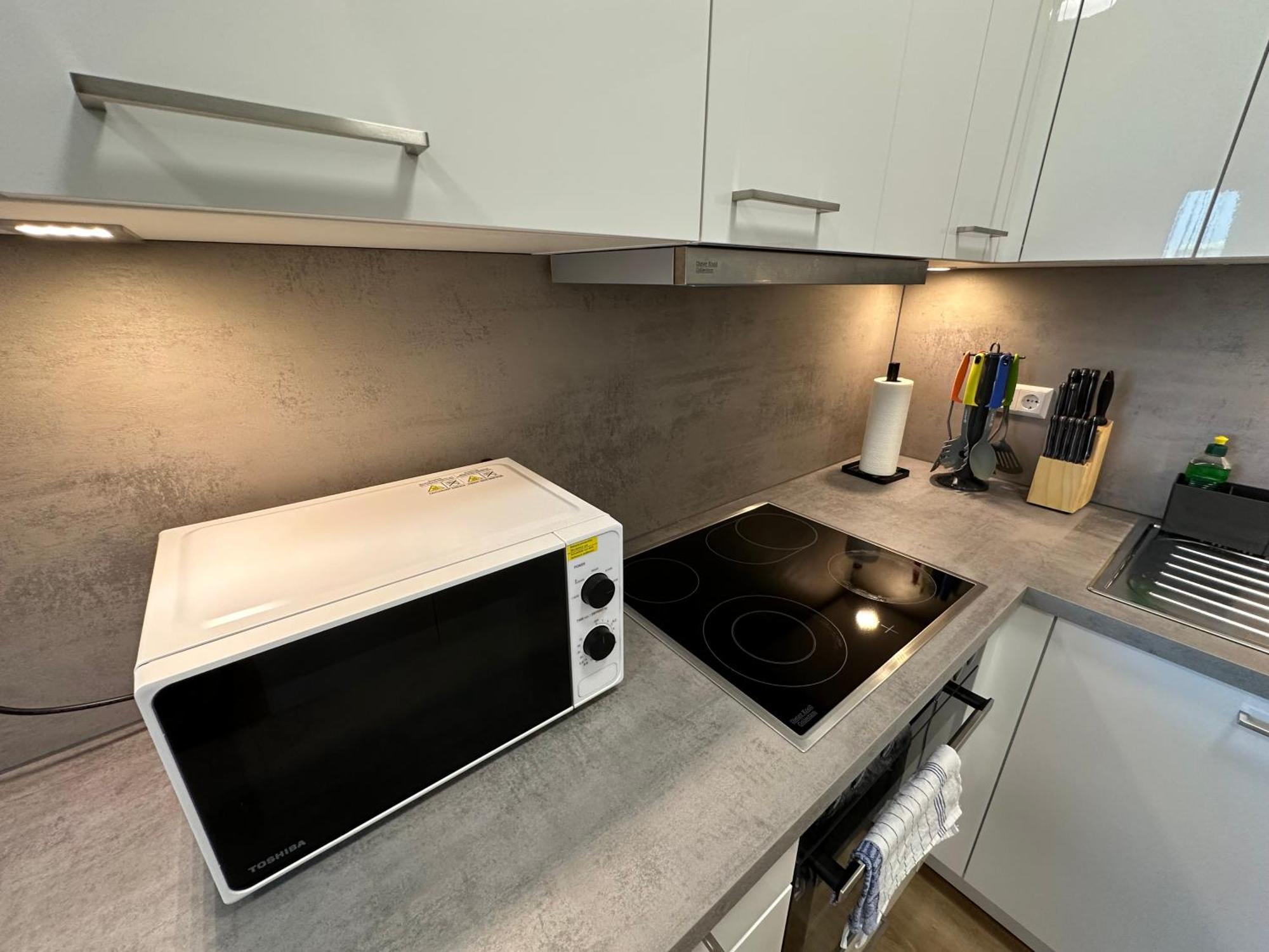 Suite4Me - Balkon I Kueche I Waschmaschine I Mainz-Kostheim Wiesbaden Exterior photo